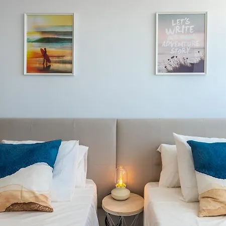 Апартаменты Vb Navio 2bdr Duplex Seaviews *
